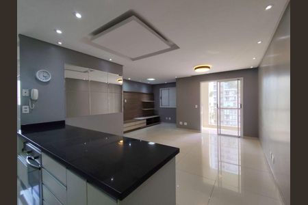 Apartamento à venda com 3 quartos, 76m² em Vila Paulo Silas, São Paulo