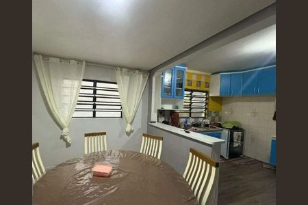 Casa à venda com 4 quartos, 218m² em Parque Terra Nova II, São Bernardo do Campo