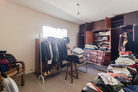 Casa para alugar com 133m², 3 quartos e 2 vagasQuarto