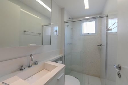 Apartamento à venda com 59m², 2 quartos e 1 vaga Apartamento à venda com 59m², 2 quartos e 1 vagaBanheiro da Suíte 1