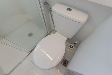 Apartamento à venda com 59m², 2 quartos e 1 vaga Apartamento à venda com 59m², 2 quartos e 1 vagaBanheiro