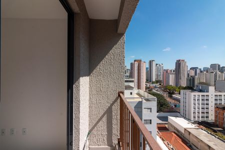 Studio à venda com 25m², 1 quarto e sem vaga Studio à venda com 25m², 1 quarto e sem vagaVaranda