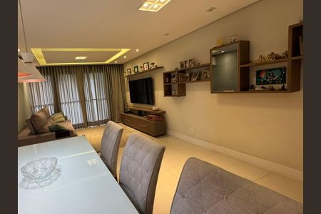 Apartamento à venda com 88m², 2 quartos e 2 vagas Apartamento à venda com 88m², 2 quartos e 2 vagasSala