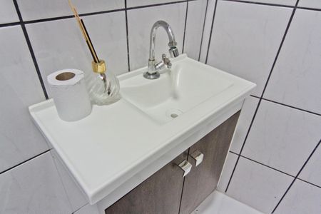 Casa à venda com 340m², 4 quartos e 4 vagasBanheiro de Serviço