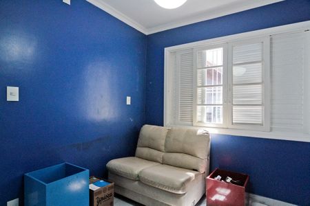 Casa à venda com 340m², 4 quartos e 4 vagasQuarto de Serviço