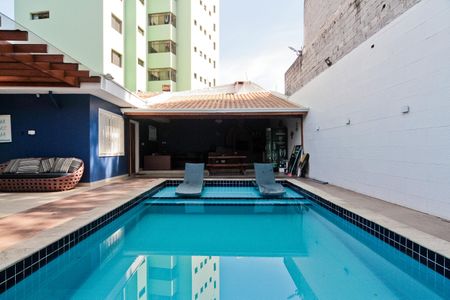 Casa à venda com 340m², 4 quartos e 4 vagasÁrea comum - Piscina