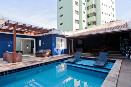 Casa à venda com 340m², 4 quartos e 4 vagasÁrea externa