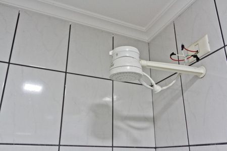 Casa à venda com 340m², 4 quartos e 4 vagasBanheiro de Serviço