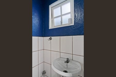 Casa à venda com 340m², 4 quartos e 4 vagasBanheiro da Área Externa