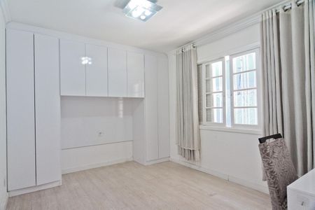 Casa à venda com 340m², 4 quartos e 4 vagasQuarto 1