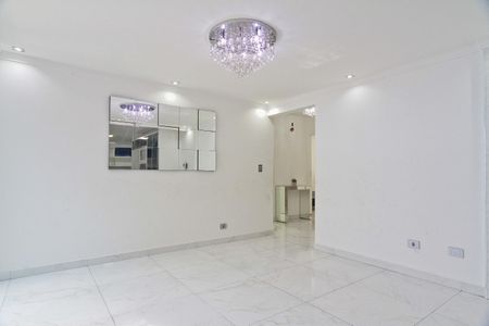 Casa à venda com 340m², 4 quartos e 4 vagasCozinha