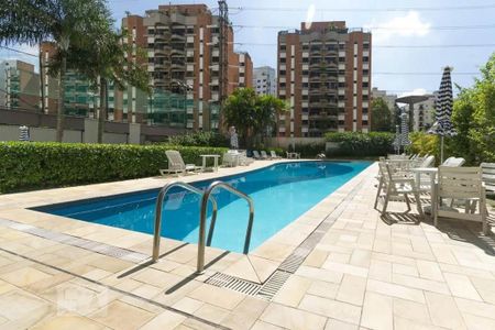 Apartamento à venda com 88m², 2 quartos e 2 vagasÁrea Comum - Piscina