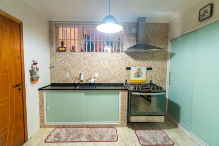 Casa à venda com 130m², 3 quartos e 2 vagasCozinha