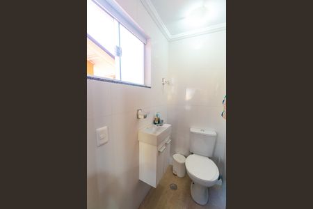 Casa à venda com 130m², 3 quartos e 2 vagasLavabo da Churrasqueira