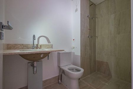 Banheiro de kitnet/studio à venda com 1 quarto, 35m² em Cerqueira César, São Paulo