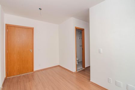 Sala de apartamento à venda com 2 quartos, 44m² em Costa E Silva, Porto Alegre