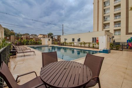 Apartamento à venda com 44m², 2 quartos e 1 vaga Apartamento à venda com 44m², 2 quartos e 1 vagaÁrea comum - Piscina