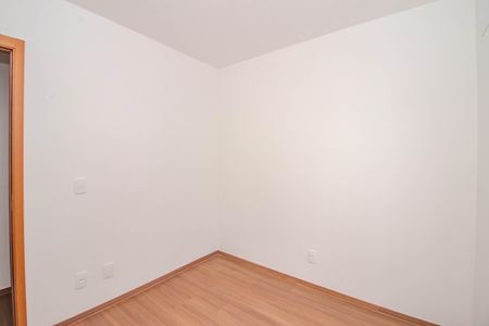 Quarto 1 de apartamento à venda com 2 quartos, 44m² em Costa E Silva, Porto Alegre