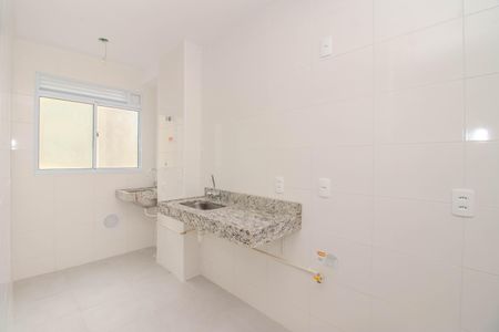 Apartamento à venda com 44m², 2 quartos e 1 vaga Apartamento à venda com 44m², 2 quartos e 1 vagaCozinha e Área de Serviço
