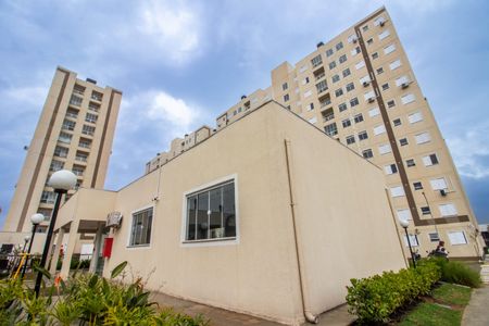 Apartamento à venda com 44m², 2 quartos e 1 vaga Apartamento à venda com 44m², 2 quartos e 1 vagaÁrea comum - Salão de festas