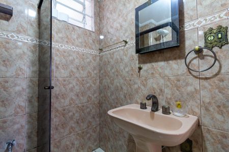 Apartamento para alugar com 87m², 2 quartos e sem vagaBanheiro