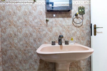 Apartamento para alugar com 87m², 2 quartos e sem vagaBanheiro