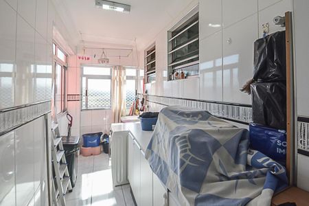 Apartamento à venda com 87m², 2 quartos e 1 vagaÁrea de Serviço