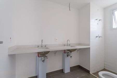 Apartamento à venda com 157m², 3 quartos e 3 vagasBanheiro