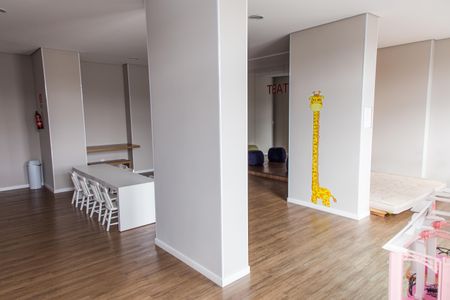 Apartamento à venda com 86m², 3 quartos e 2 vagas Apartamento à venda com 86m², 3 quartos e 2 vagasÁrea comum - Salão de festas infantil