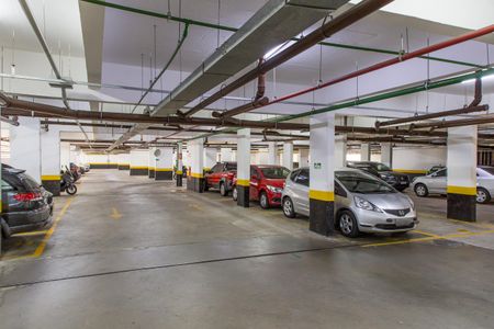 Apartamento à venda com 86m², 3 quartos e 2 vagas Apartamento à venda com 86m², 3 quartos e 2 vagasGaragem