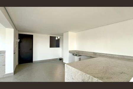 Apartamento à venda com 117m², 2 quartos e 2 vagas Apartamento à venda com 117m², 2 quartos e 2 vagasCozinha