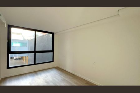 Apartamento à venda com 117m², 2 quartos e 2 vagas Apartamento à venda com 117m², 2 quartos e 2 vagasQuarto