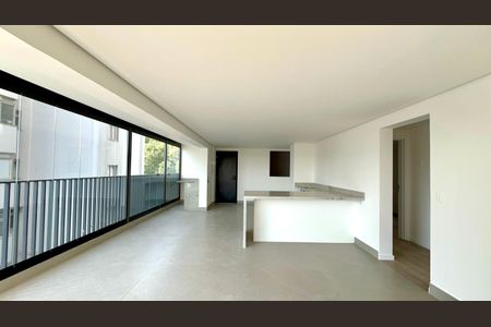 Apartamento à venda com 117m², 2 quartos e 2 vagas Apartamento à venda com 117m², 2 quartos e 2 vagasSala