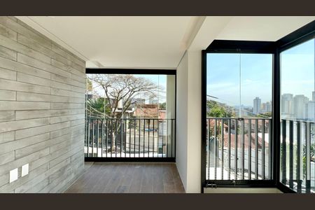 Apartamento à venda com 117m², 2 quartos e 2 vagas Apartamento à venda com 117m², 2 quartos e 2 vagasVaranda