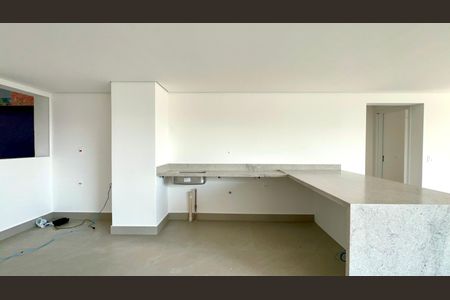Apartamento à venda com 117m², 2 quartos e 2 vagas Apartamento à venda com 117m², 2 quartos e 2 vagasCozinha