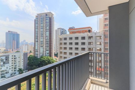 Varanda  de kitnet/studio à venda com 1 quarto, 28m² em Jardim das Acacias, São Paulo