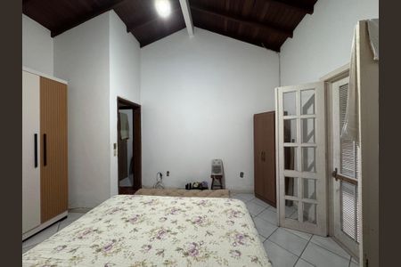 Casa à venda com 131m², 2 quartos e 2 vagasQuarto 1