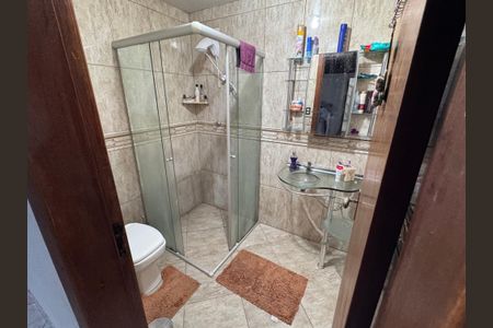 Casa à venda com 131m², 2 quartos e 2 vagasBanheiro Social