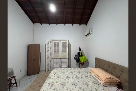 Casa à venda com 131m², 2 quartos e 2 vagasQuarto 1