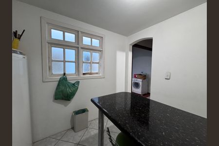 Casa à venda com 131m², 2 quartos e 2 vagasCozinha