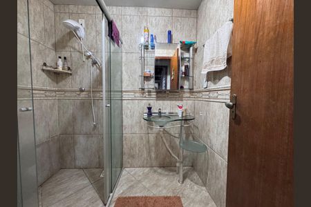 Casa à venda com 131m², 2 quartos e 2 vagasBanheiro Social