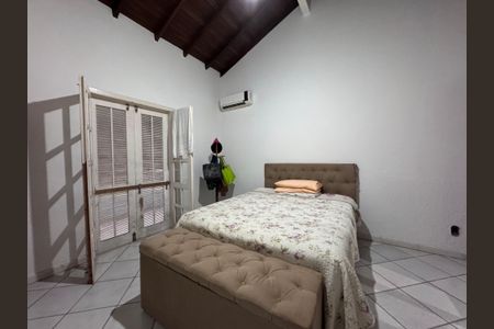 Casa à venda com 131m², 2 quartos e 2 vagasQuarto 1