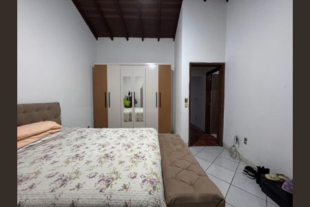 Casa à venda com 131m², 2 quartos e 2 vagasQuarto 1