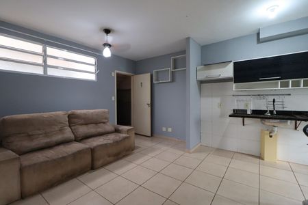 Sala/Cozinha de apartamento para alugar com 2 quartos, 40m² em Jardim Florestan Fernandes, Ribeirão Preto