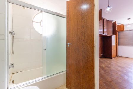 Apartamento para alugar com 168m², 4 quartos e 2 vagas Apartamento para alugar com 168m², 4 quartos e 2 vagasBanheiro da Suíte