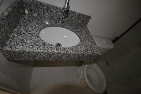 Apartamento para alugar com 80m², 2 quartos e sem vagaBanheiro da Suíte