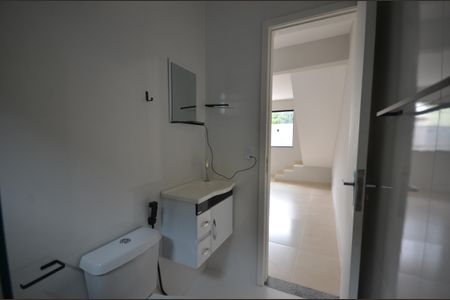 Apartamento para alugar com 80m², 2 quartos e sem vagaBanheiro 