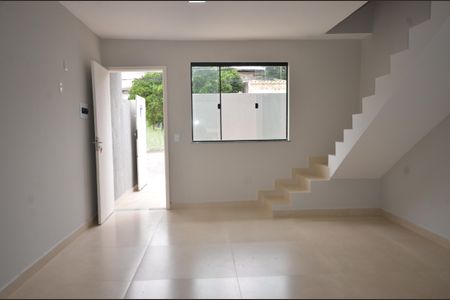 Sala de apartamento para alugar com 2 quartos, 80m² em Campo Grande, Rio de Janeiro