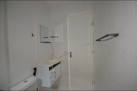 Apartamento para alugar com 80m², 2 quartos e sem vagaBanheiro 