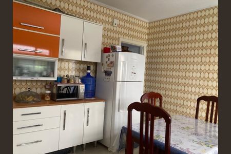 Casa à venda com 3 quartos, 130m² em Jardim Maria Estela, São Paulo